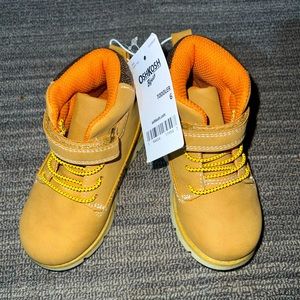OshKosh toddler boots